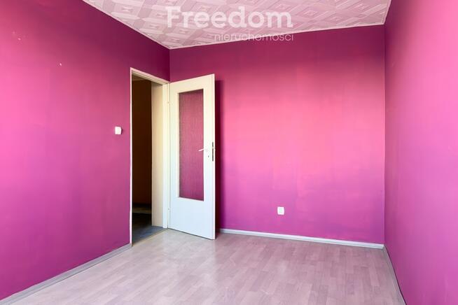 2-pok. mieszkanie w Skibicach, 2 garaże blaszane