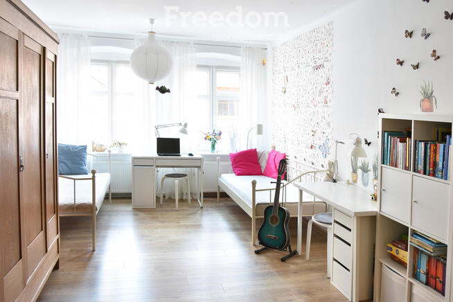 Wyjątkowe dwupoziomowe mieszkanie w centrum Reszla