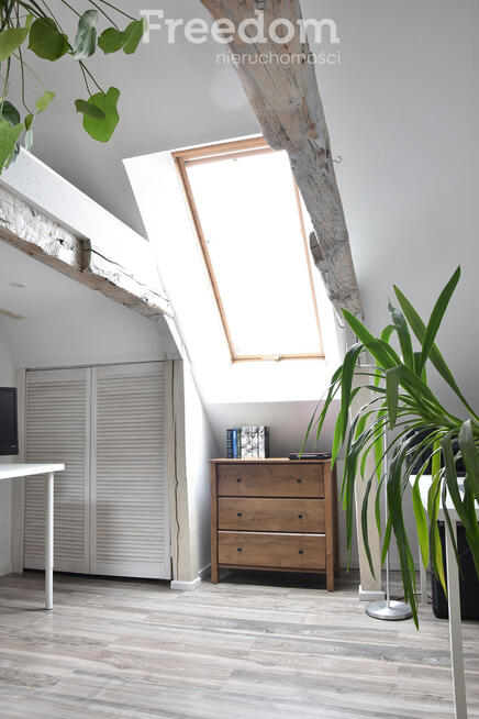 Wyjątkowe dwupoziomowe mieszkanie w centrum Reszla