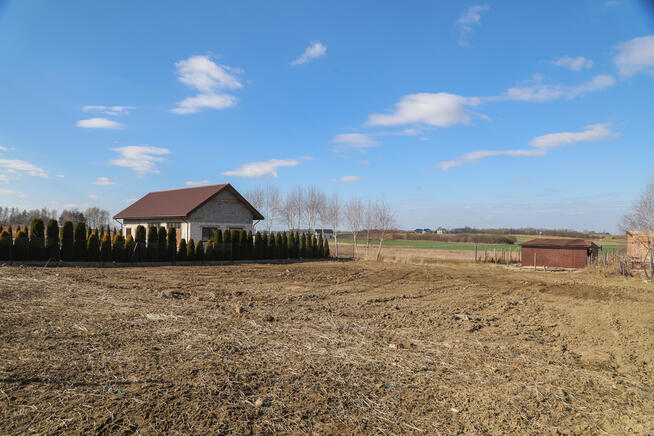 Działka budowlana w Pawęzowie!