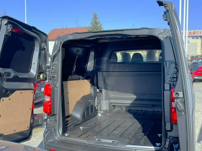 Nowy Expert Furgon Brygadowy Long 2.0 BlueHDi 144 KM S&S EAT8