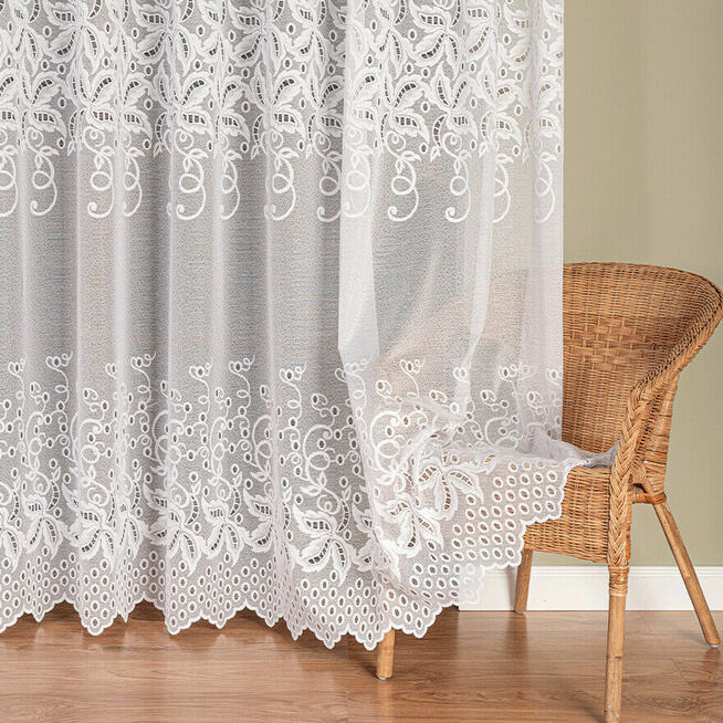 Firany żakardowe gotowe z taśmą marszczącą i na metry