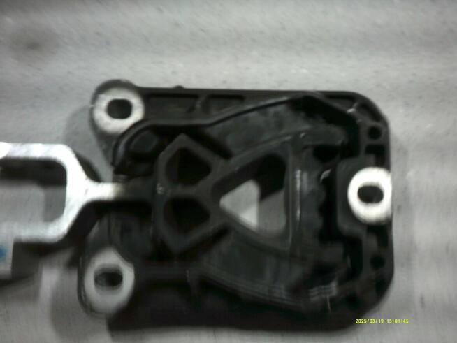 Łapa tylnia skrzyni biegow Focus MK4