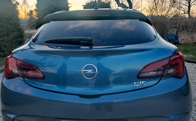 Opel Astra J GTC 1.4 Turbo