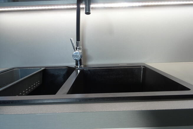 Sprzedam zlewozmywak FRANKE URBAN o wymiarach 780x500