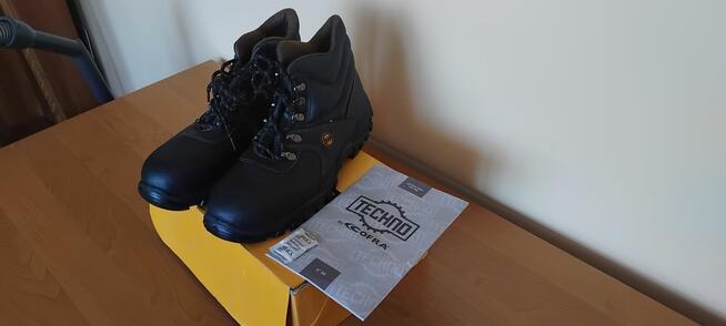 TRZEWIKI CALIZATURE DI SICUREZZA TECHNO by COFRA