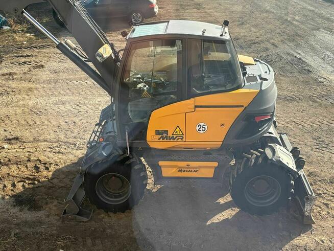 Koparka kołowa, maszyna budowlana MECALAC 15MWR