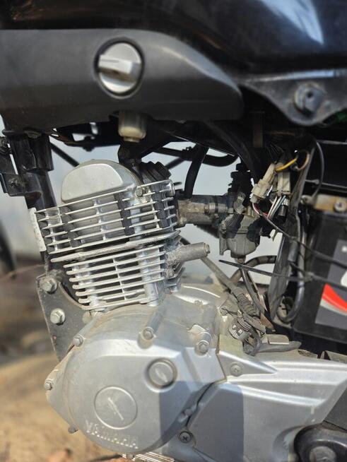 Sprzedam Yamaha YBR 125cc 2006r