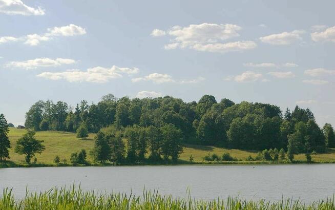 50 ha ziemii z dostępem do jeziora. Mazury Garbate