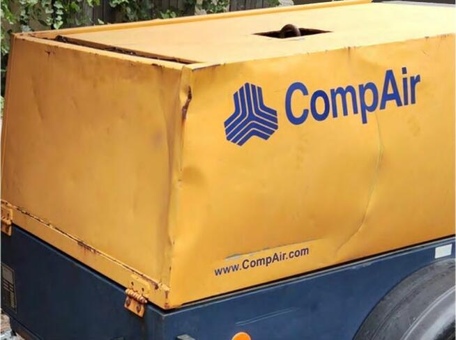 Sprzedam sprężarkę powietrza Compair C 42 z 2015r
