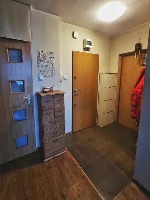 2 pokojowe ciche mieszkanie ze zmywarką przy metrze Imielin