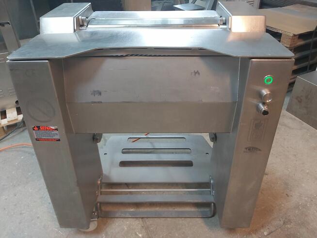 Odbłaniarka MAJA model EVM 4006,rok budowy 2011,masarska.