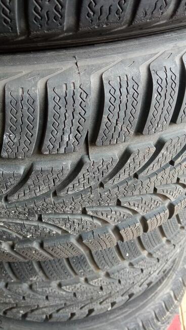 Opony do samochodów osobowych suwów i busów