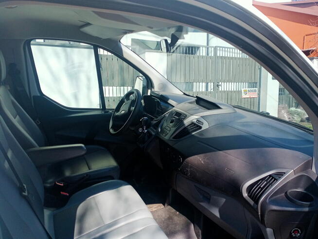 przewóz osób i towarów Ford CUSTOM 9 osobowy