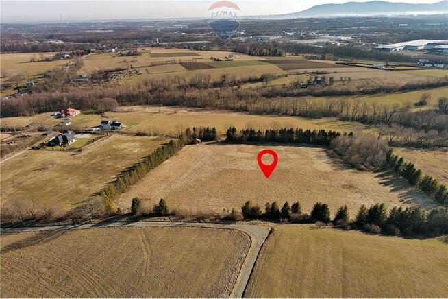 Tanio sprzedam 20 działek budowlanych blisko B-B