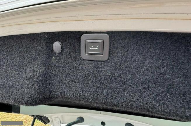 Opel Insignia navi/virtual/nowy rozrząd/klimatronik/super stan/gwarancja