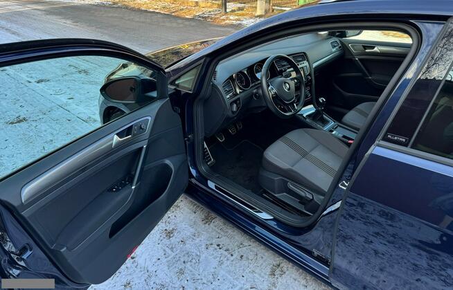 Volkswagen Golf klimatronik/duża navi/allstar/tempmat/pdc/gwarancja