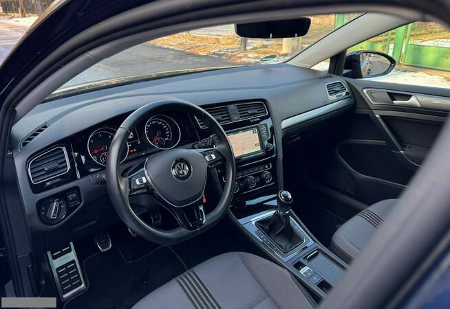 Volkswagen Golf klimatronik/duża navi/allstar/tempmat/pdc/gwarancja