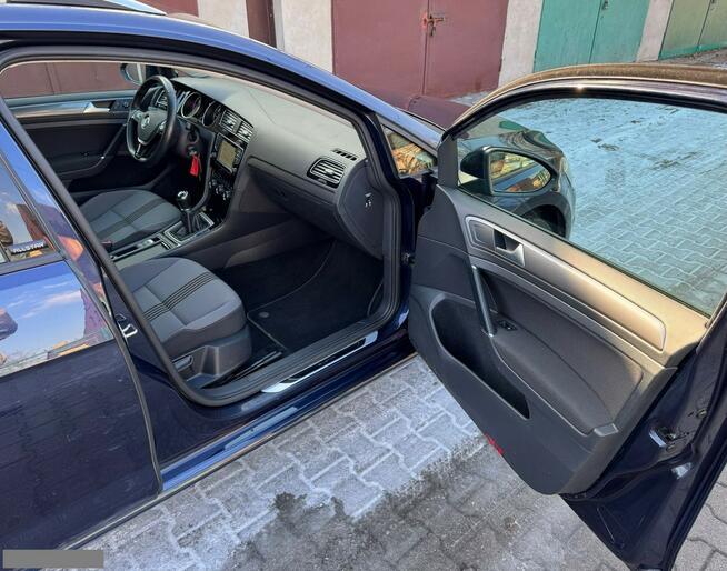 Volkswagen Golf klimatronik/duża navi/allstar/tempmat/pdc/gwarancja