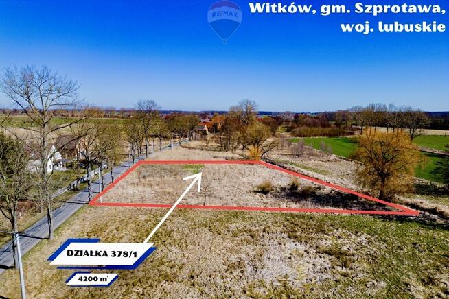 Na sprzedaż działka budowlana 4200 m²