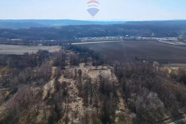 Duża działka budowlana w Krzeczowie