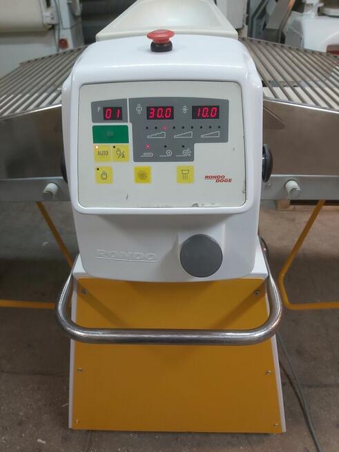 Wałkownica do ciasta RONDO DOGE, sprawna w 100 % do cukierni,