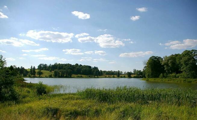50 ha ziemii z dostępem do jeziora. Mazury Garbate