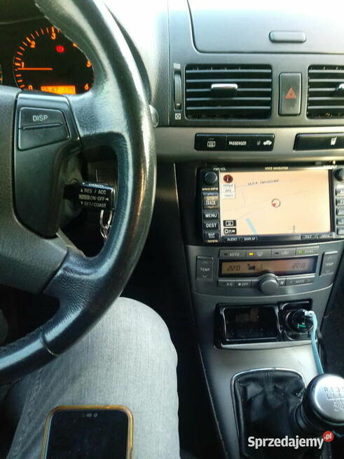 Toyota Avensis zadbana sprawna PILNIE