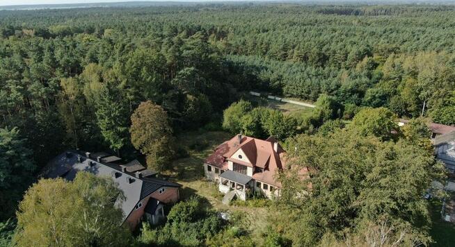 Dworek oraz budynek w stylu dworkowym 30 min od Łodzi