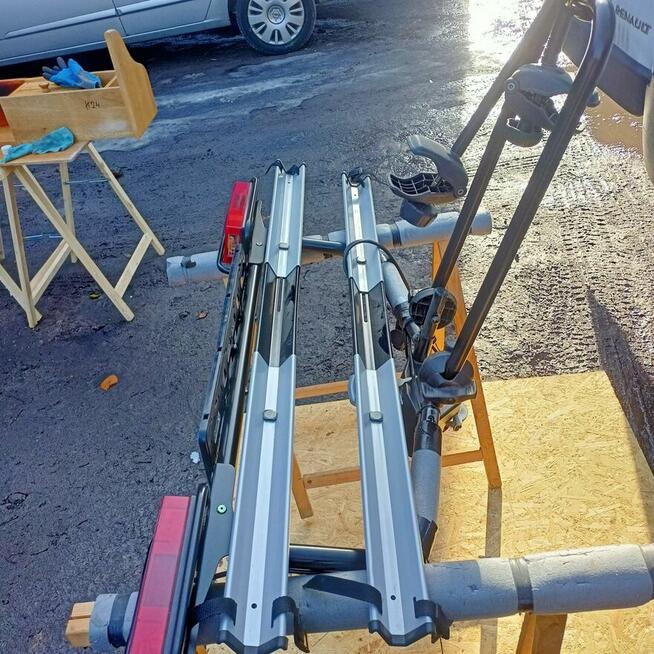 Bagażnik 2 Rowery THULE Turystyczne Bagażnik Uchylny, zamyka