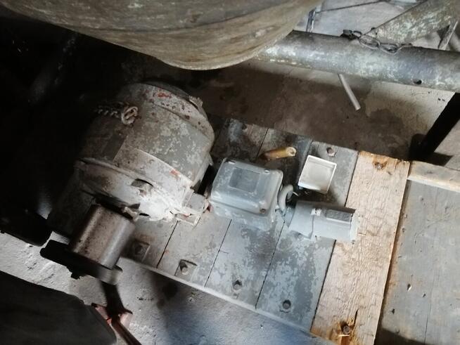 Sprzedam silnik elektryczny traizege pile pas transmisyjny