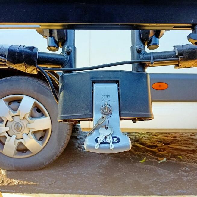 Bagażnik 2 Rowery THULE Turystyczne Bagażnik Uchylny, zamyka