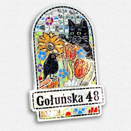 Numer na dom, posesji. Tablica adresowa.Tabliczka ceramiczna