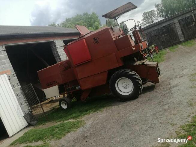 Kombajn zbożowy bizon zo 40