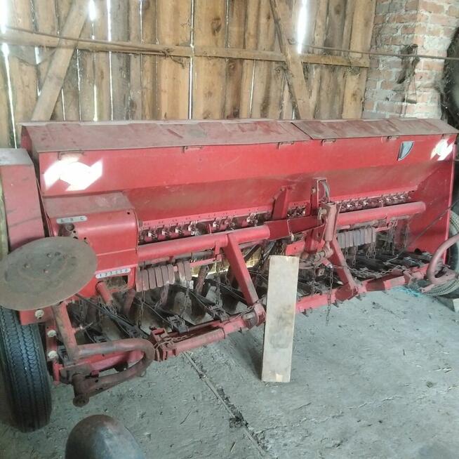 Agregat uprawowo siewny