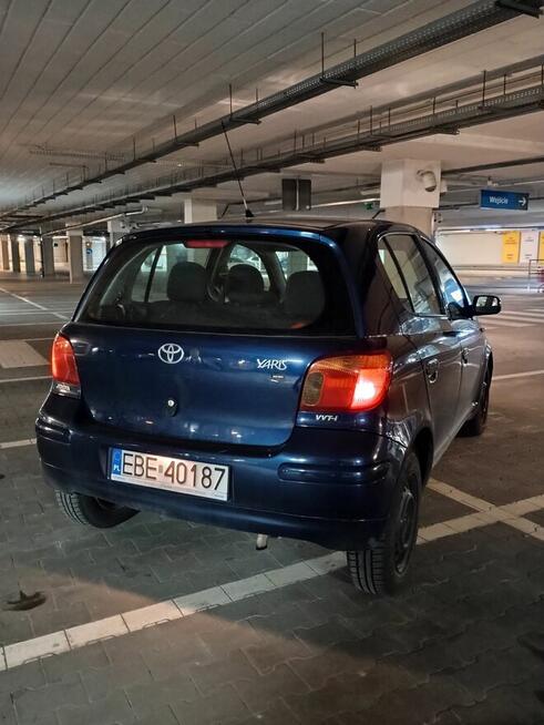 Sprzedam niezawodną i praktyczną Toyotę Yaris