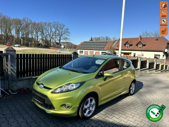 Ford Fiesta 1,2 benzyna idealna klima ładna wersja sport