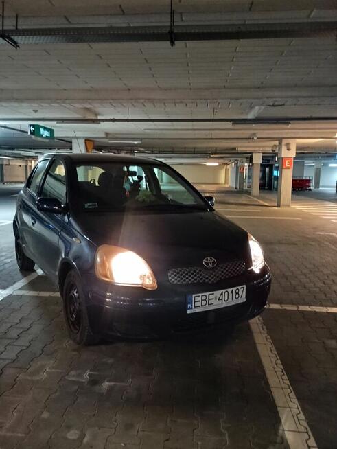 Sprzedam niezawodną i praktyczną Toyotę Yaris