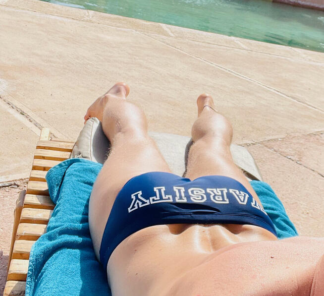 wieczorna randka w deszczu