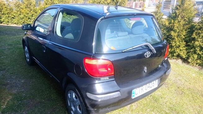 Toyota Yaris 2003