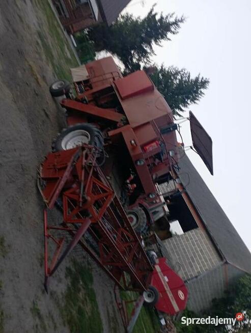 Kombajn zbożowy bizon zo 40