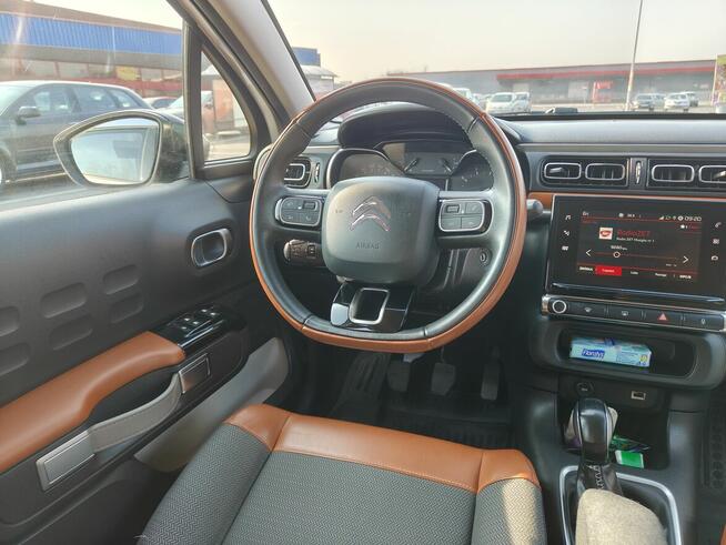 Citroën C3 1.2 PureTech Shine - 1 Citroën C3 1.2 PureTech Sh