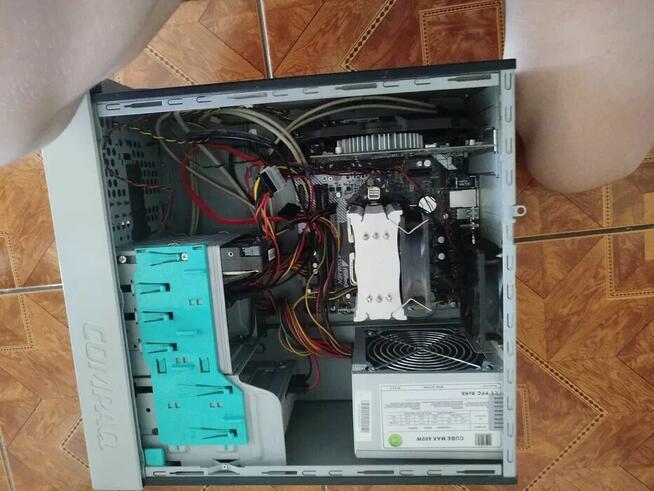 komputer stacjonarny