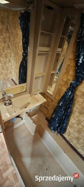 Przyczepa kempingowa na działkę