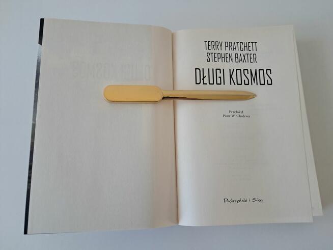 Książka „Długi kosmos” T. Pratchett, S. Baxter