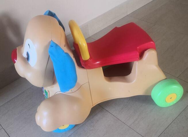 Chodzik - jeździk szczeniaczka uczniaczka .- ..Fisher-Price