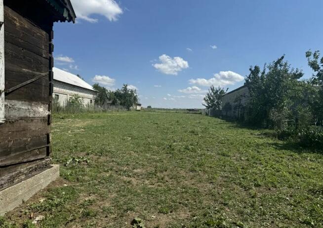 Dom drewniany na uroczej wsi, działka siedliskowa