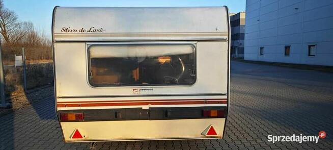 Przyczepa kempingowa na działkę