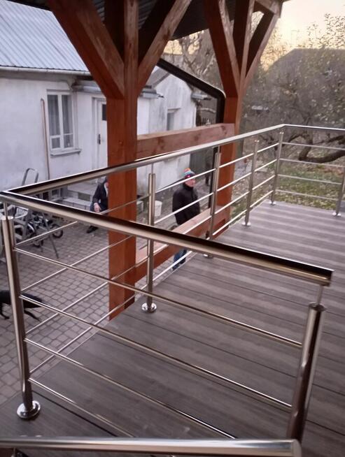 Ogrodzenia nowoczesne balustrady nierdzewne szklane schody