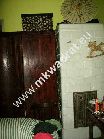 Dom z 4 mieszkaniami z ładną działką